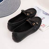 Old Beijing cloth shoes female mother shoes soft bottom comfortable black flat bottom one pedal Bean shoes 2021 Spring and Autumn New