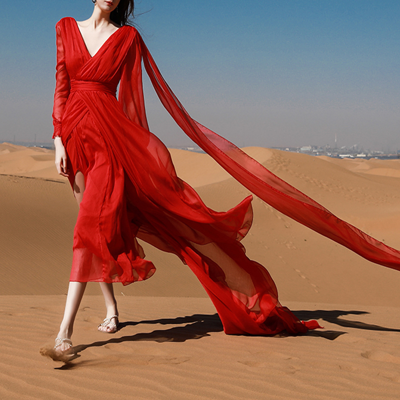 Sanya Qinghai Lake Beach Desert Travel Photo Shoot Super Fairy-Like Silk Dress with Backless Design and Long Train