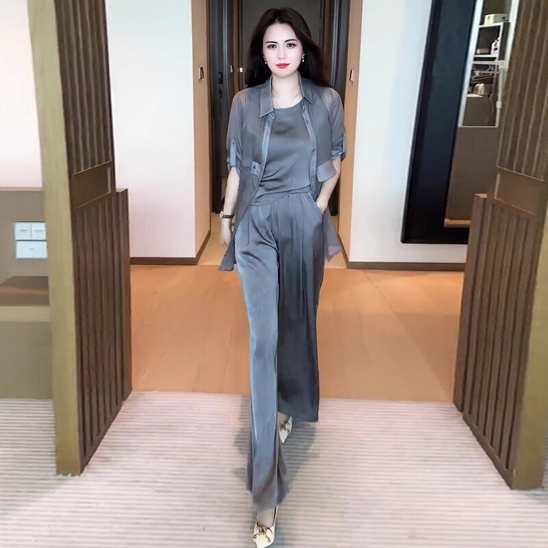 French Rouje Moaks Silk Fashion Suit for Women, Slimming, New Summer Style, Stylish and Age-Reducing Outfit, Complete Set