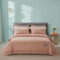 (Mall same section) long suede cotton mill wool four pieces of embroidered winter warm bed linen quilt cover pure cotton bed kit