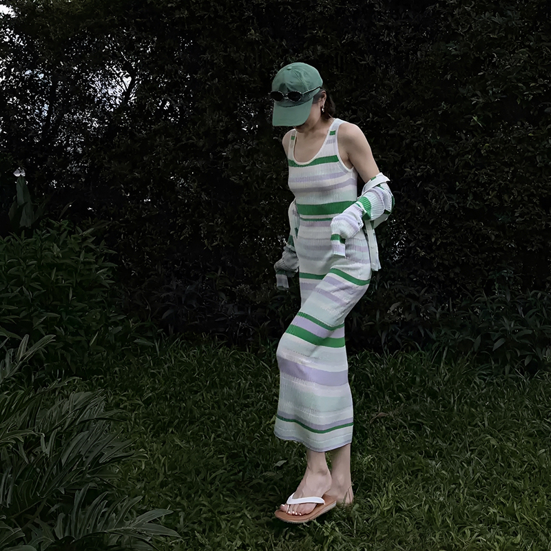 Le Samedi【Maka Holiday】Ultra-Fine Color-Blocked Striped Tank Dress for Women, Summer Elegant Knit Set, Slimming Effect