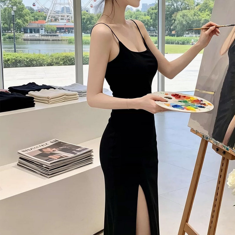 Summer Black Pure and Sexy Tight-Fitting Sleeveless Mid-Length Skirt with High Slit and Hot Girl Style Suspender Dress