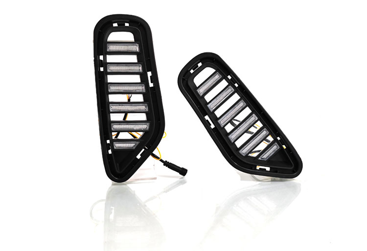 Suitable for 19-22 BYD E2E3 daytime running lights front fog lights modified running water steering LED daytime running lights