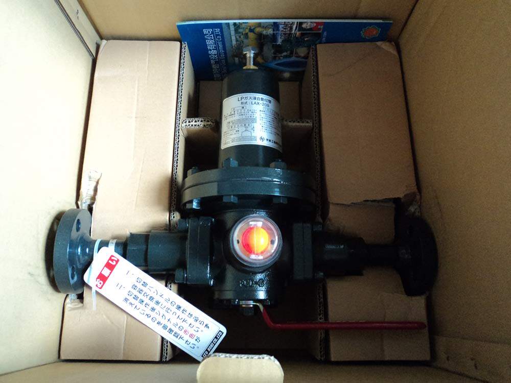 Original imported Japanese ITOKOKI LAX-20B liquid phase automatic switching valve LAX-20B three-way conversion valve