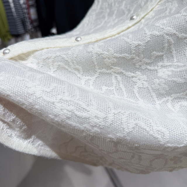 Wear it inside! Korean Dongdaemun pleated high-waist pearl button sweet Tencel wool knitted cardigan bottoming shirt