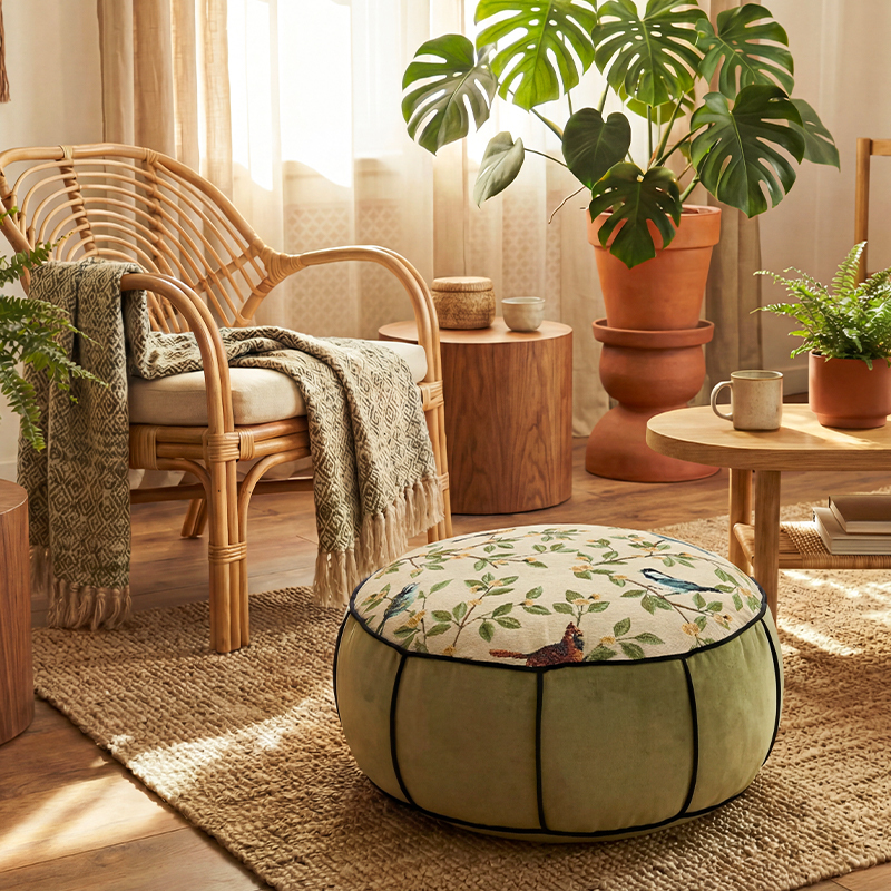 Retro Round Sitting Cushion for Home Use, Multi-Purpose Living Room Lazy Sofa, Tatami Reading Footrest, Removable and Washable