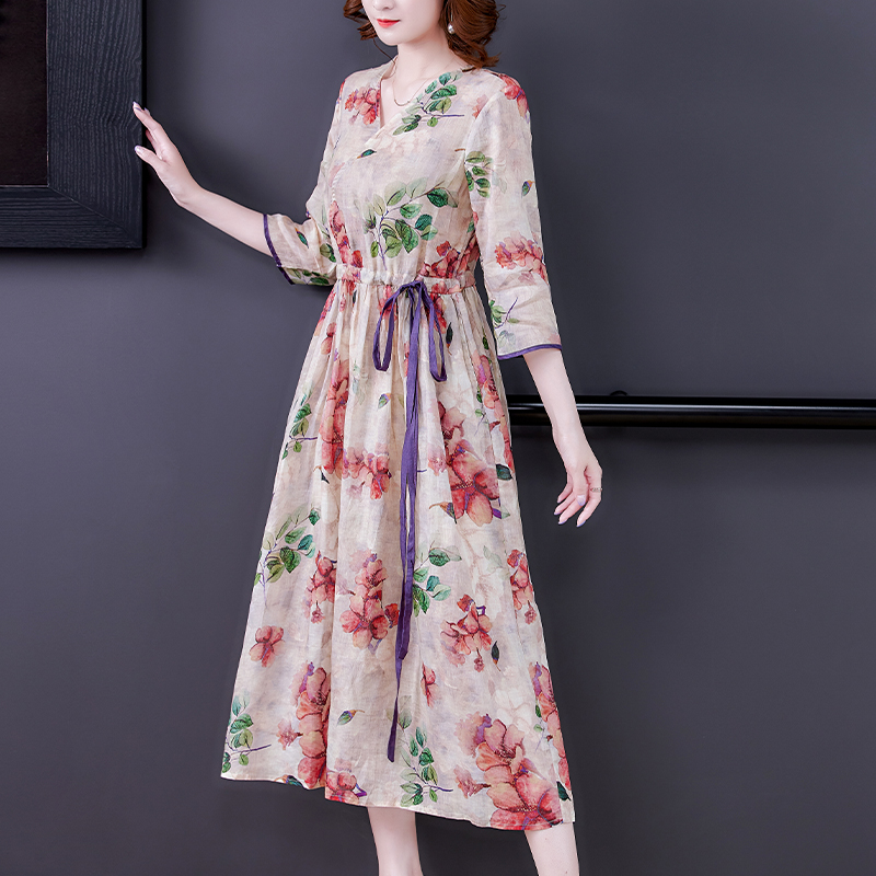 Spring silk demi-season dress for mother, elite down jacket, for middle age, long sleeve, with sleeve Spring silk demi-season dress for mother, elite down jacket, for middle age, long sleeve, with sleeve