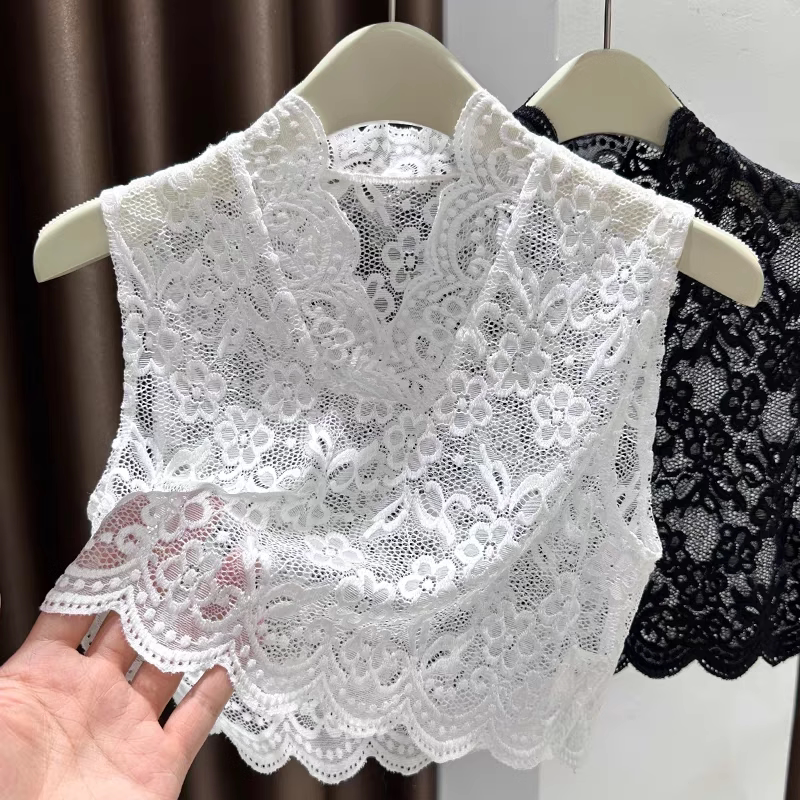 Hollow Lace Fake Collar Versatile Women's High-End 2025 New Wave Edge Mesh Layering Magic Base Shirt for Autumn and Winter