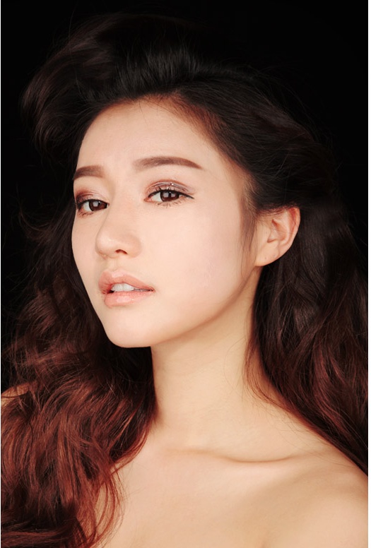 Hàn Quốc stylenanda 3ce son dầu mới dưỡng ẩm giữ ẩm trong suốt son bóng son bóng không màu nude 	son bóng trong	