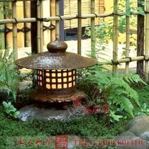 Stone lantern Japanese courtyard stone lantern antique Chinese floor outdoor Garden Hotel Villa lawn stone carving lamp