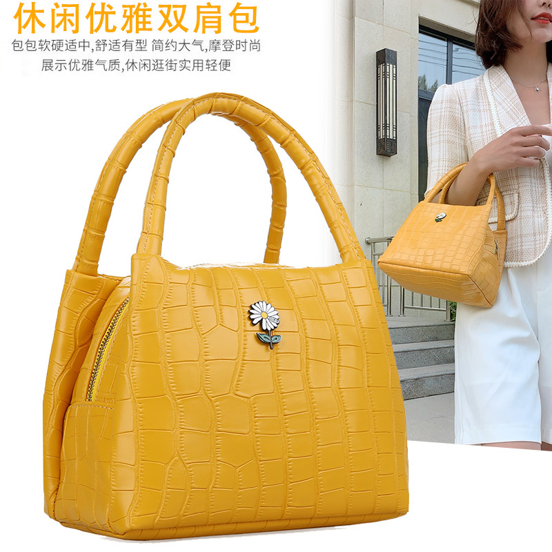 Mother's Day Gift Bag for Women 2024 New Model for Middle-Aged and Elderly Moms, Shopping Bag, Grandma's Coin Purse, Mini Handbag
