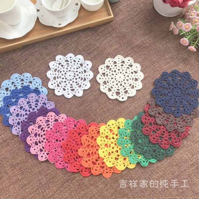Hand - hand hook needle tablemat cup mat foreign trade all cotton color small peacock decoration mat round 14cm13 color