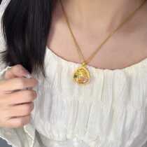 Special shooting in the live broadcast room. Price difference