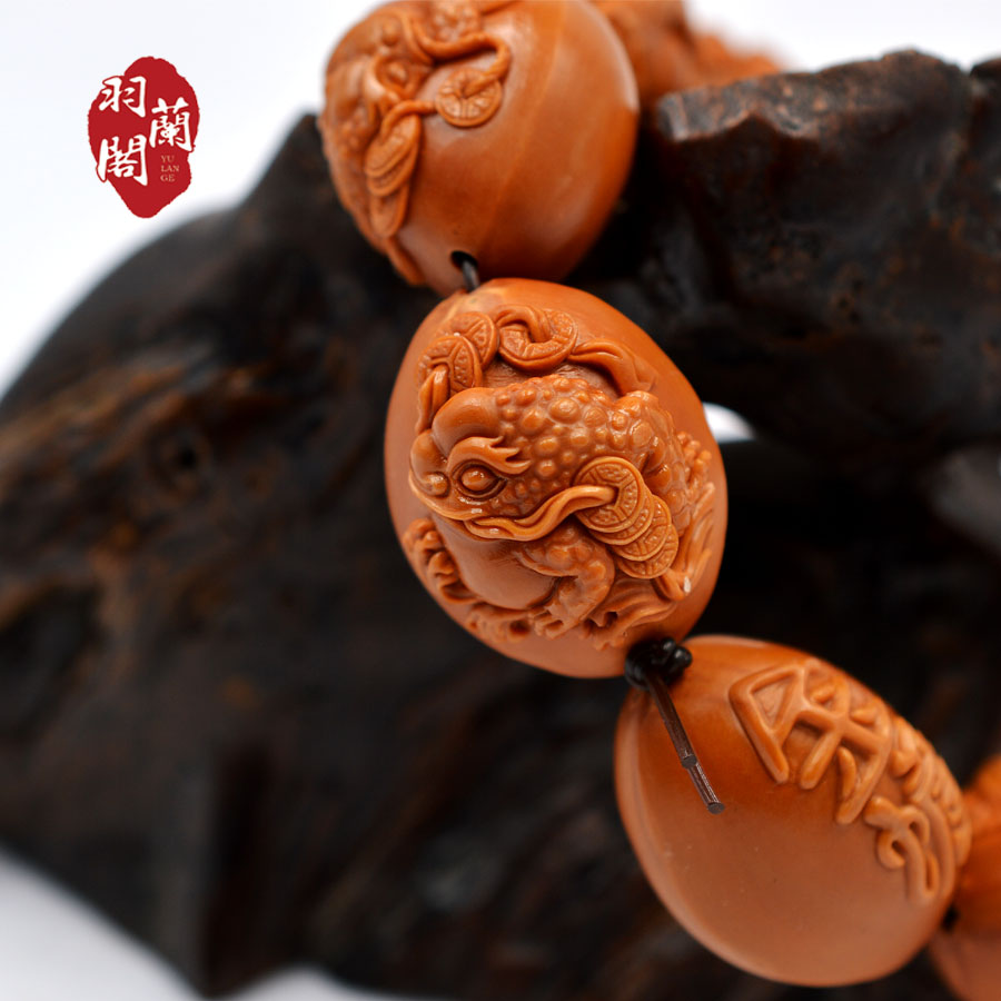 Olive Nuclear Sculptures Pure Handmade Eight-treasure Golden Toad Hand Strings Boutique Collection Grade Nuclear Sculpture High-end Men's Must-have Treasure Trove