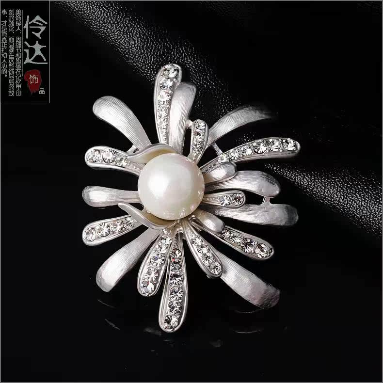 Broche femme LINGLADY en Zircon diamant - Ref 1172683 Image 13