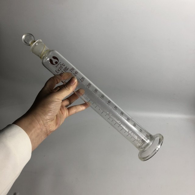具塞量筒250ml塞子玻璃量筒量器耐高温高硼硅清晰刻度线质量加厚
