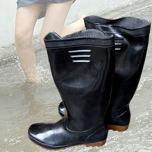 Special Price Rain Boots Men Rubber Rain Shoes Water Shoes Non-slip Rain Boots Bull Gluten Bottom Long Cylinder Three Waterproof Shoes Rou Shoes