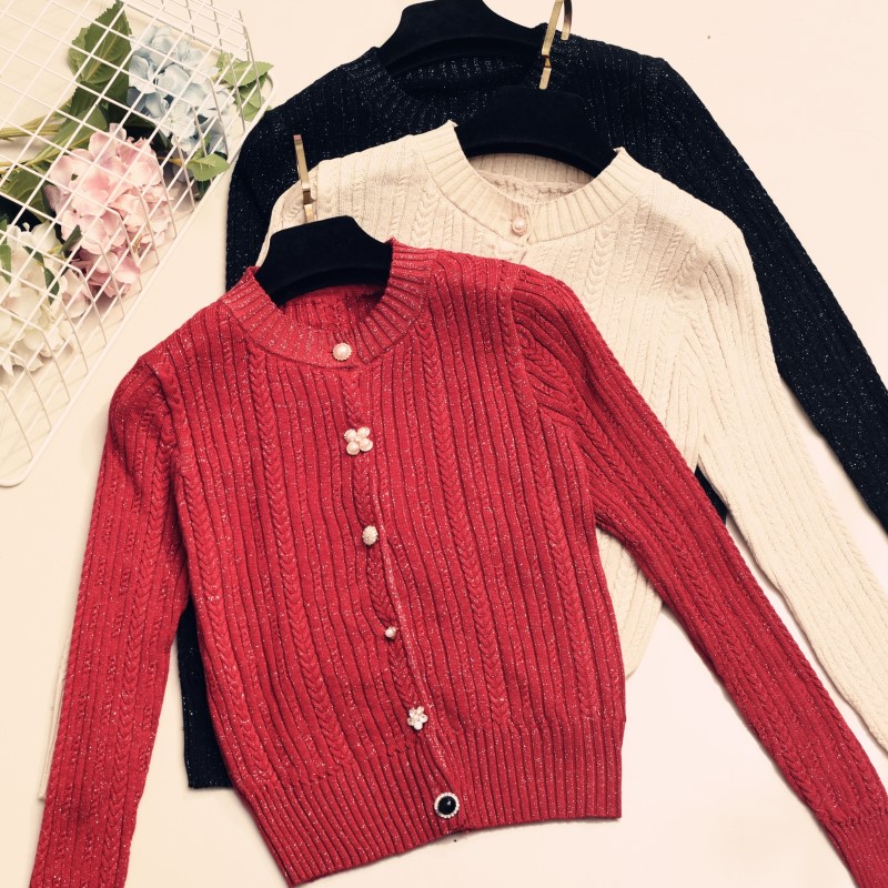 2021 early spring new sweater cardigan women's bright silk round neck small fragrant wind coat short outer long sleeve pearl buckle