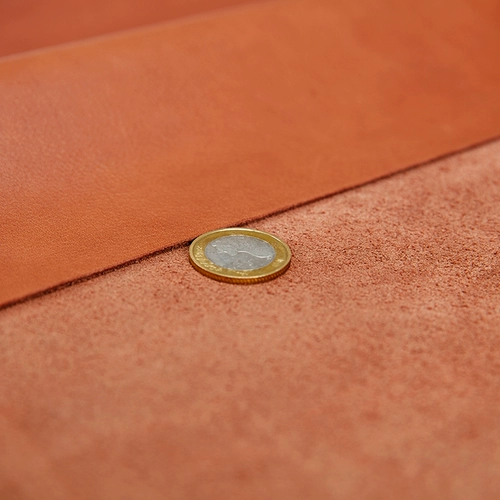 Материал кожа Темплм Итальянский импортный анилиновый кожаный слой окрашенный кожаный свет роскошный минимальный диван мягкий кровать целая кожа