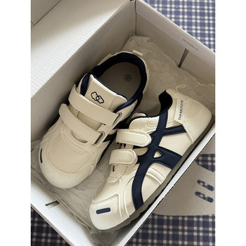 Velcro women's shoes autumn and winter white shoes students casual versatile shoes women 2025 new hot style plus velvet sneakers