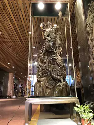 Cliff root carving ornaments living room figure animal carving hand-made Guan Gong Guanyin Maitreya Buddha Golden Sina Nan spot