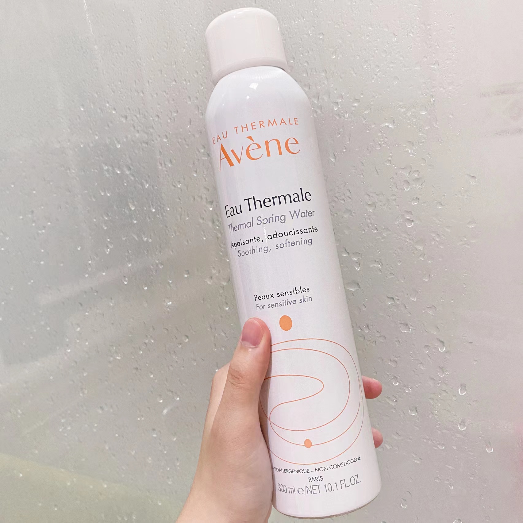 300ml large bottle of spot AVENE Avène spray gentle large spray moisturizing moisturizing soothing repair and maintenance