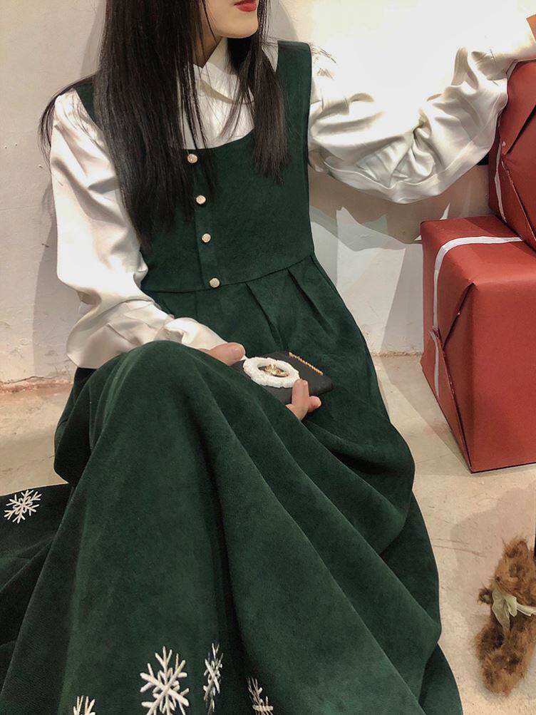 christmas Christmas foreign dress Christmas women's dress themed wearing a lap dresses suit clothes the Christmas wind wear a hitch