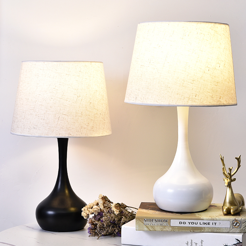 Nordic table lamp bedroom bedside table lamp ins creative simple modern romantic warm wedding bedroom wedding room touch