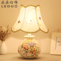 Lotto wedding lamp bedroom bedside lamp vintage study desk lamp ceramic fabric dimming lamp pastoral wedding table lamp