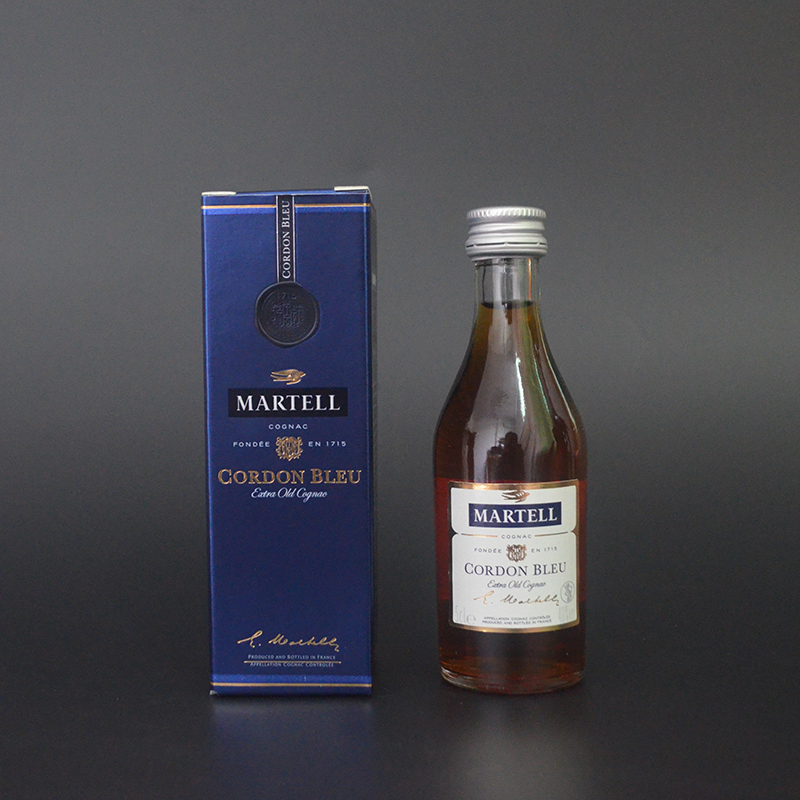Foreign wine trial bag blue ribbon Martell 50ml with small box new European glass vial decoration collection