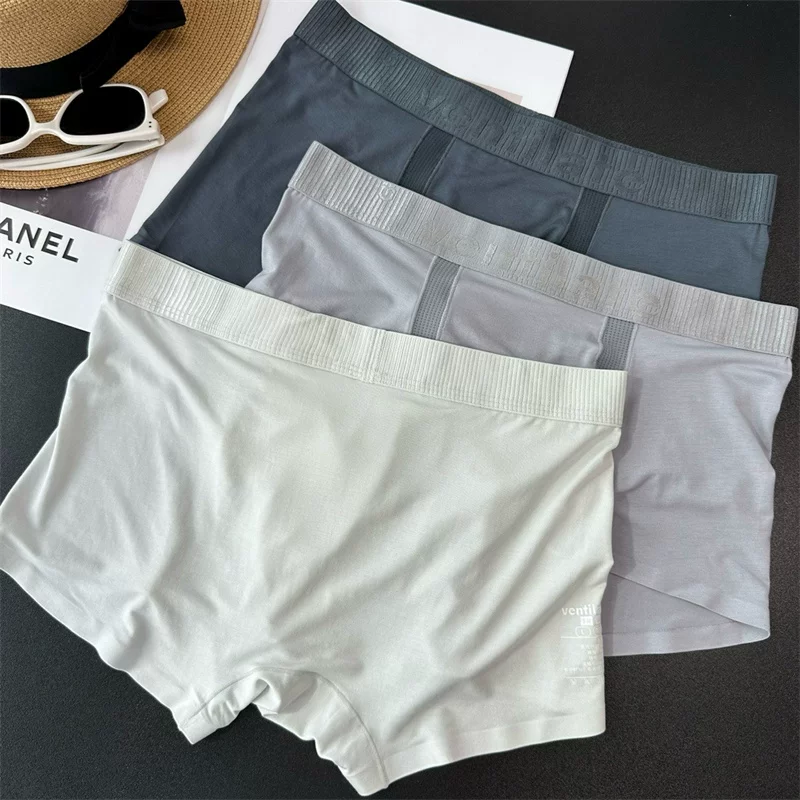 Breathable three dimensional summer comfortable underwear, simple and elegant design