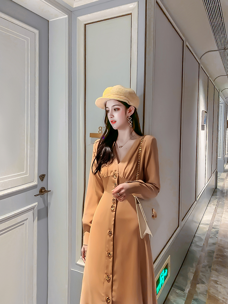 VK旗艦店 韓系時尚V領氣質單排釦長版收腰長袖洋裝