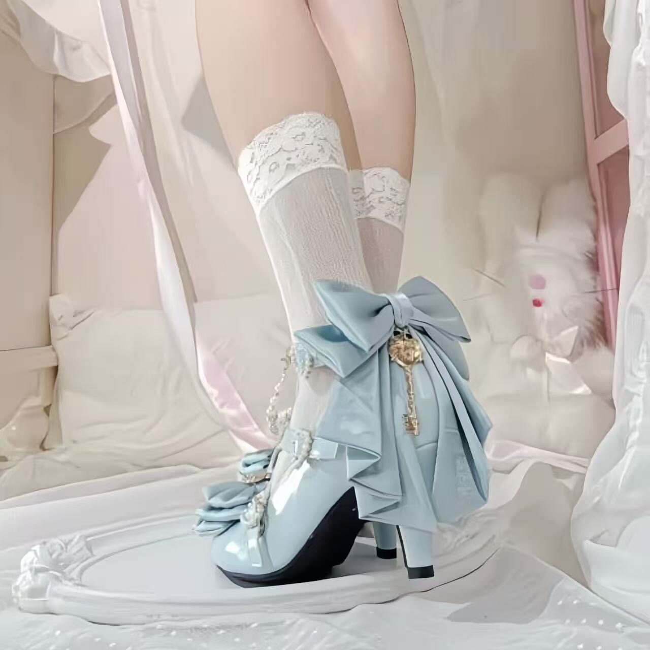 Lolita-inspired versatile "Witch's Key" new mid-heel shoes, elegant and cute Lolita bow high heels.
