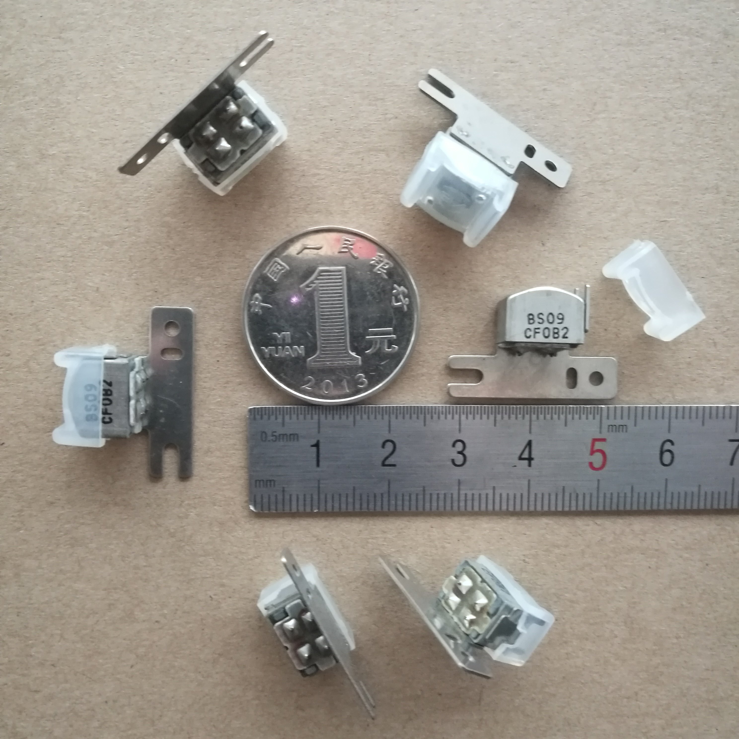 Imported dual-sound magnetic head BS09-CF0B2 magnetic head, card holder special magnetic head, recording machine core magnetic head