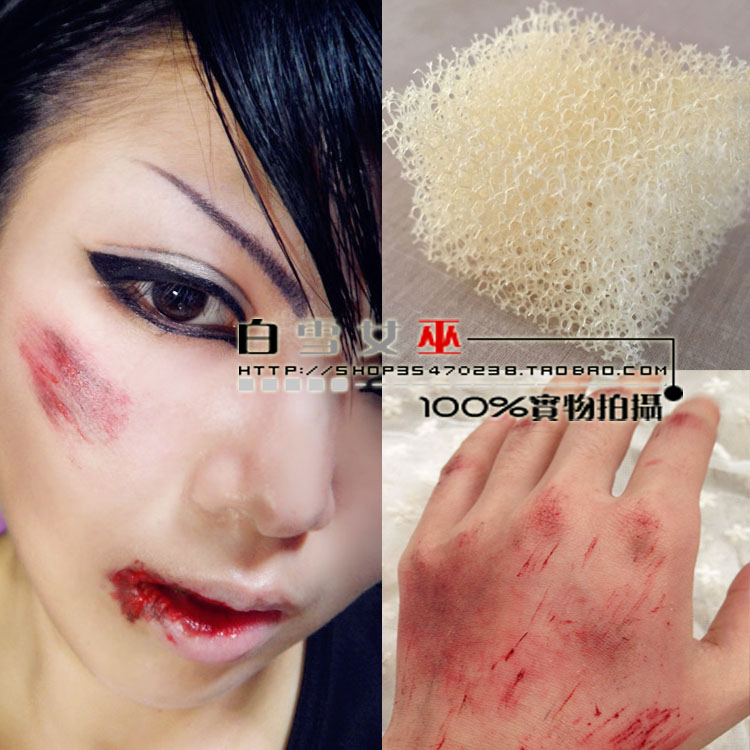 Cosplay film and film makeup professional doing abrasions scratch bruised scum, stubble sponge coarse eye