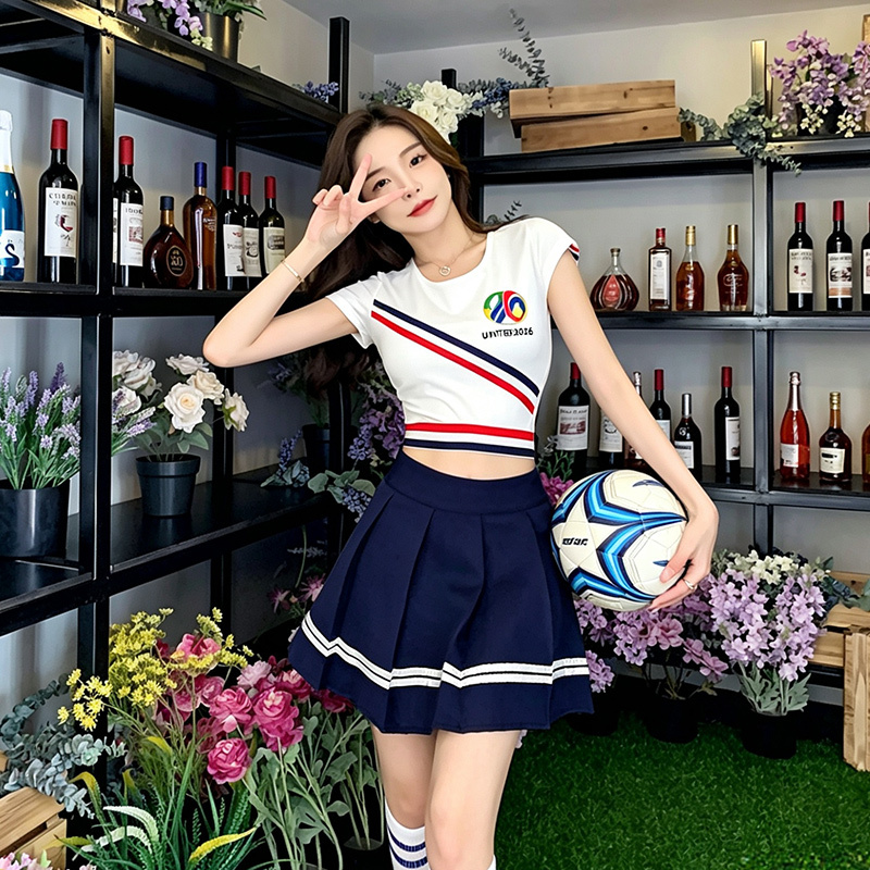 2026 World Cup American-Style Two-Piece Outfit Pleated Skirt Football Cheerleader Performance Girl Group Nightclub Bar