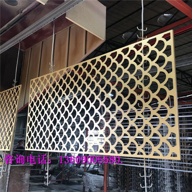 Metal sculpted floral plate aluminum alloy flower lattice fish scale floral hollowed plate shape custom aluminum alloy dragon scale screen partition