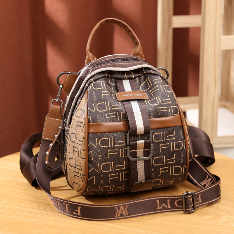 Super Fire Net Red Shoulder Package Woman 2022 New Fashion Backpack Ms. Single Shoulder Travel Superior Sense Pack