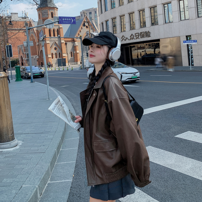 Brown Leather Jacket for Women 2026 New Style Petite Super Popular Retro Unique Stylish Melard Biker Leather Jacket