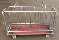 Pig Farm Fattening Pig Cage Transfer Pig Cage Full Galvanized Pipe With Wooden Board With Wheels