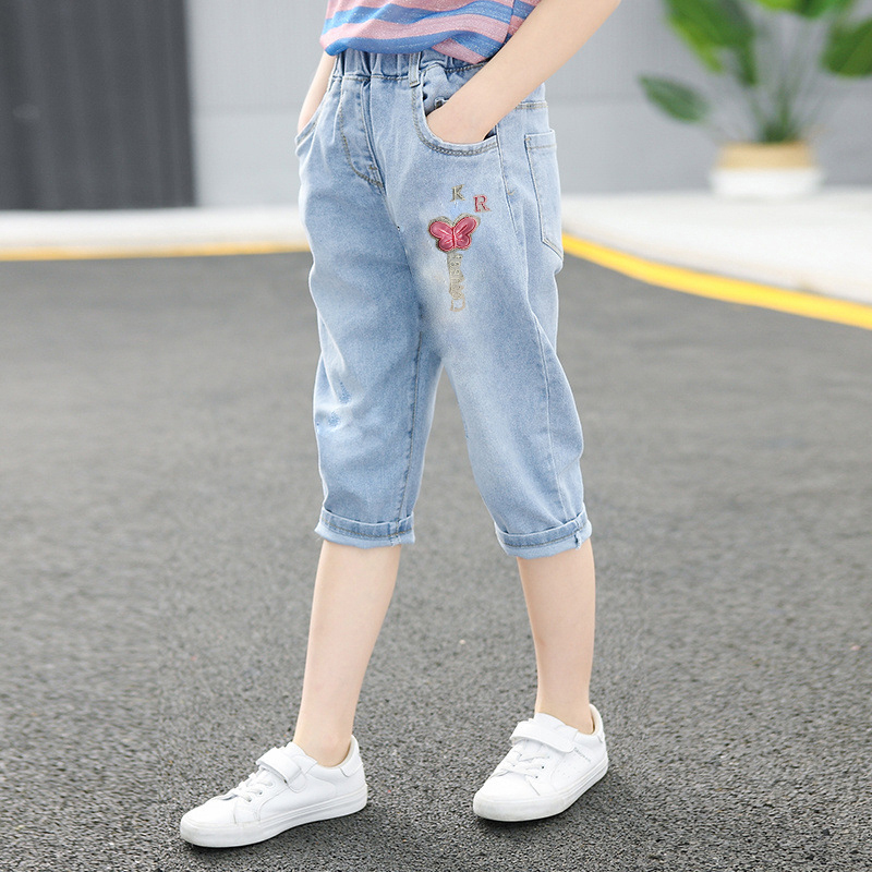 Mùa hè 2020 cô gái mới denim phiên bản Hàn Quốc giữa quần trẻ em quần jeans quần bảy điểm mỏng trong quần short thủy triều những đứa trẻ lớn của.