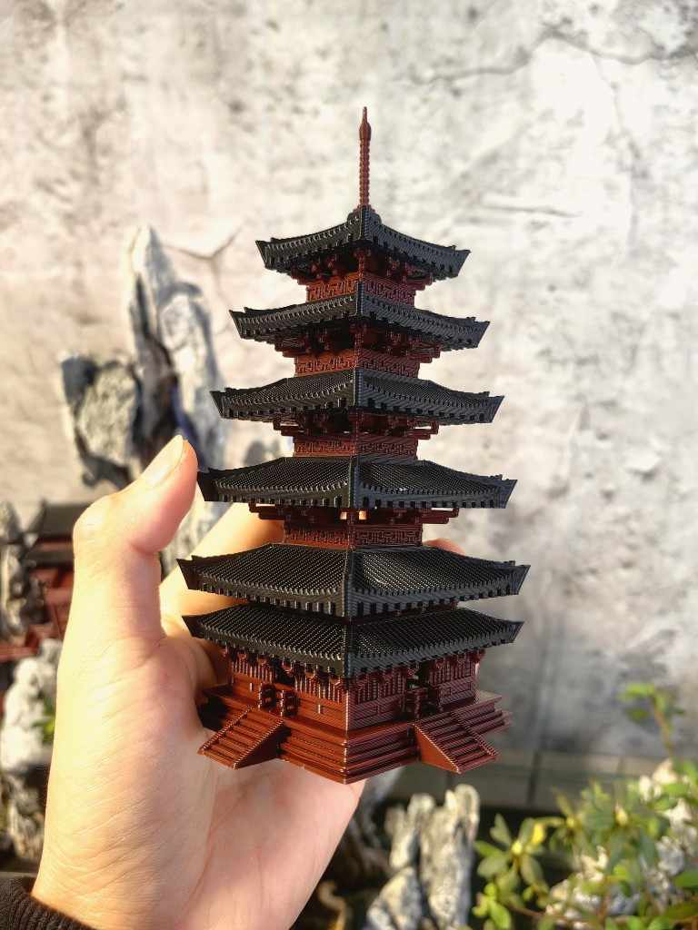 岡本瀧 木製 模型 法隆寺 五重塔 共箱 置物 和風 置物 美術 五重塔模型