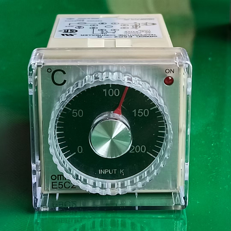 Omron Thermostat Thermostat Temperature Control Meter Temperature Controller E5C2 Temperature 200 Degrees E5C2-R Omron Thermostat Thermostat Temperature Control Meter Temperature Controller E5C2 Temperature 200 Degrees E5C2-R