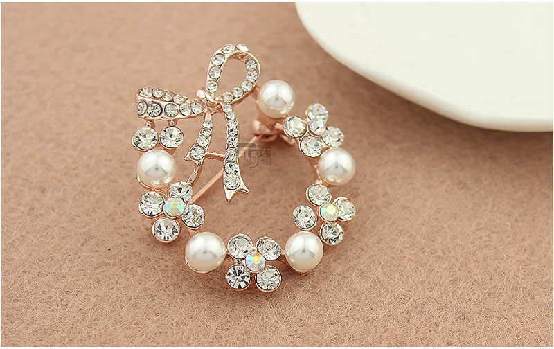 Hàn quốc Brooch Pin Retro Phụ Kiện Phụ Nữ Phần Trên Áo Đàn Bà Dễ Thương Khăn Choàng Khóa Áo Len Phù Hợp Với Trâm Coat Buckle