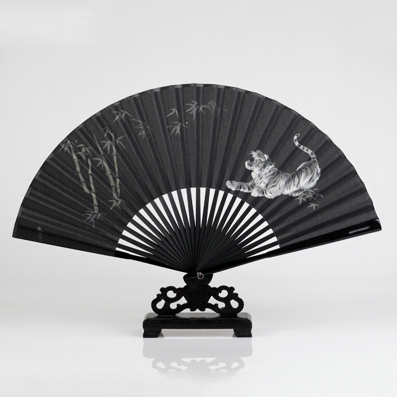 Tiger Wuthering Mountain Series Folding Fan Tiger Year Fan Black Male China Wind Gusto 7 Inch Retro Real Silk Folding Fan