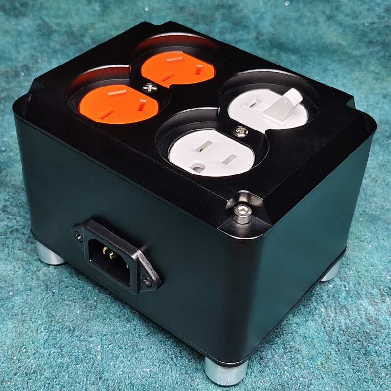 3-Way Power Strip with Switch, Audiophile-Grade Single Crystal Copper, American and Chinese Standard Power Socket, Dedicated for Audio Amplifiers and Cd Players