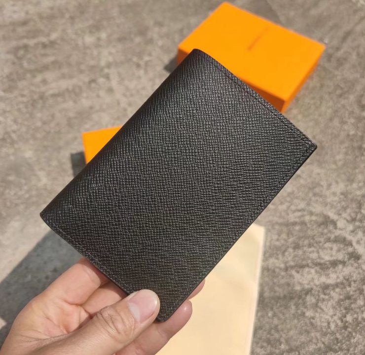 Japanese and Korean Style Leather Passport Holder for Men and Women, Travel Passport Cover, Genuine Leather Wallet, Checkered Boarding Pass and Id Card Holder