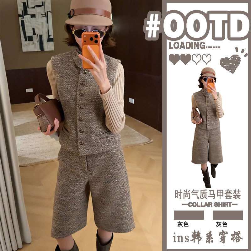 Retro Vintage Style Vest Set for Women 2026 New Tweed Vest Jacket Wide-Leg Five-Point Pants Two-Piece Set for Autumn Retro Vintage Style Vest Set for Women 2026 New Tweed Vest Jacket Wide-Leg Five-Point Pants Two-Piece Set for Autumn