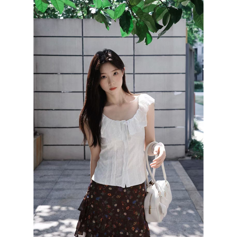 One-Shoulder Ruffled Sleeveless T-Shirt for Women, Summer Lace Hollow-Out Waist-Cinching Sweet and Elegant Top, Small Shirt One-Shoulder Ruffled Sleeveless T-Shirt for Women, Summer Lace Hollow-Out Waist-Cinching Sweet and Elegant Top, Small Shirt