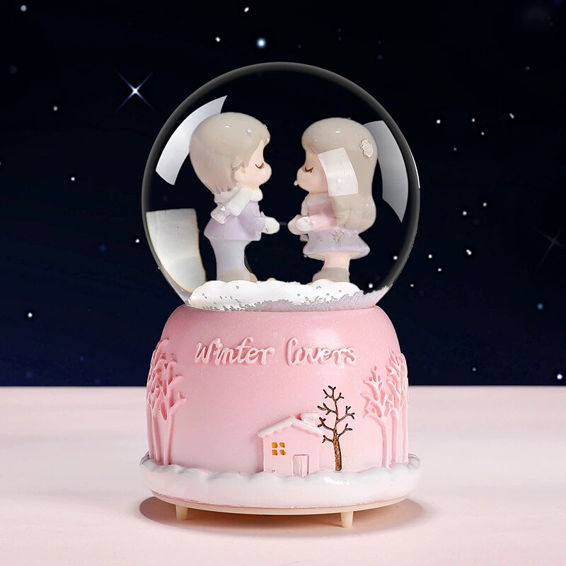Creative romantic winter couple lanterns snowflakes glass crystal ball music box Qixi Festival girlfriend birthday gift